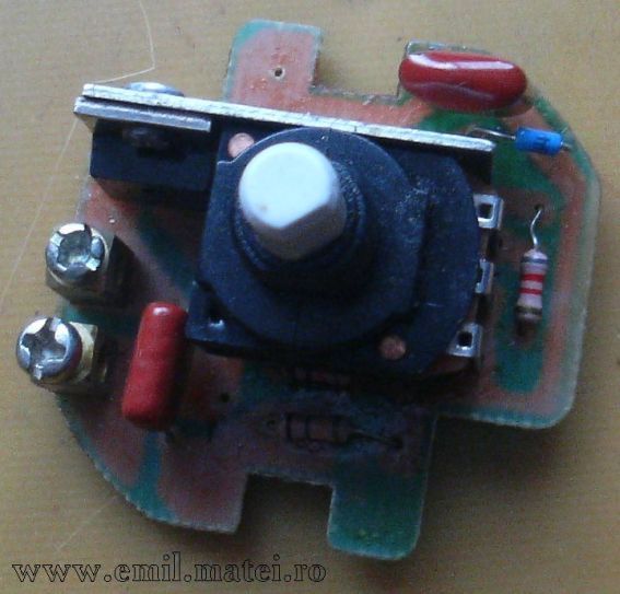 Dimmer fara histerezis cu triac si diac Dimmer fara histerezis cu triac si diac