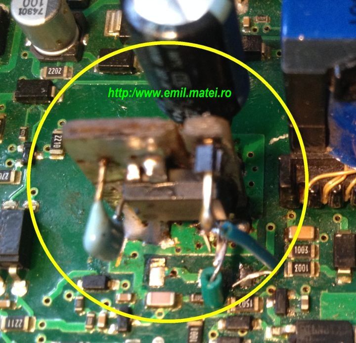 Invertor GYS4000 - PCB suplimentar cu componente inlocuitoare, montat vertical pe placa de baza Invertor GYS4000 - PCB suplimentar cu componente inlocuitoare, montat vertical pe placa de baza